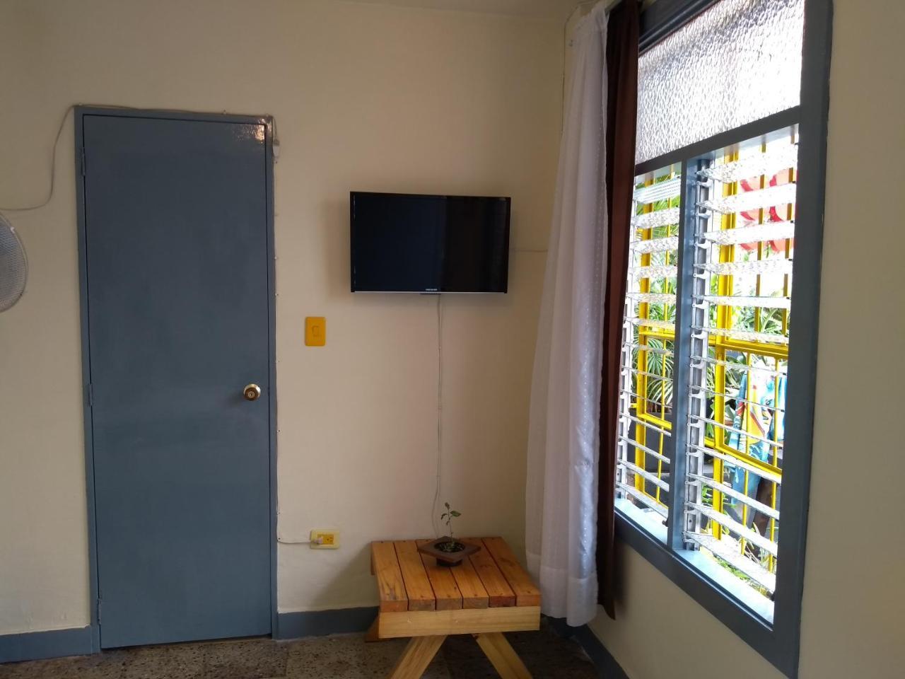 Panela Medellin Albergue Habitación foto